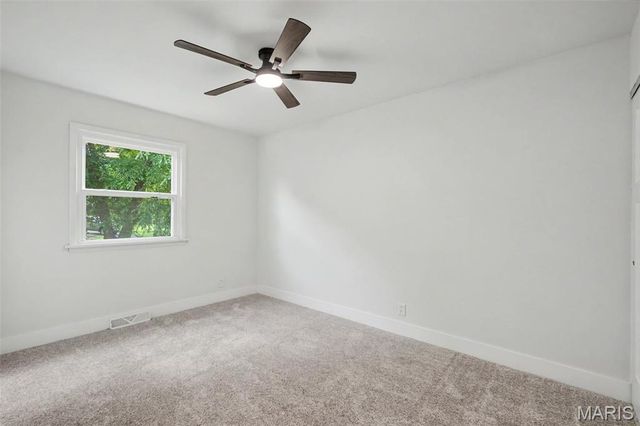 13 Castle Drive, Florissant, MO 63034