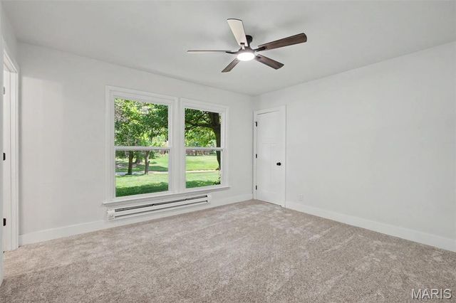 13 Castle Drive, Florissant, MO 63034