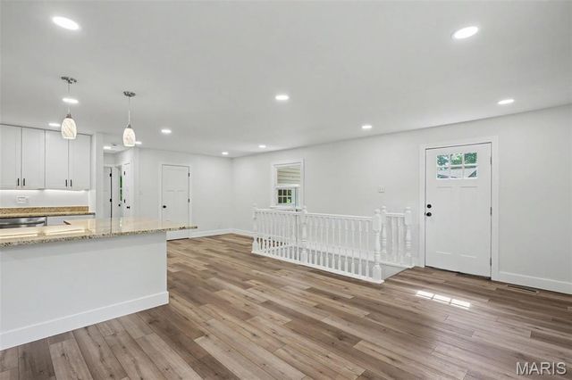 13 Castle Drive, Florissant, MO 63034