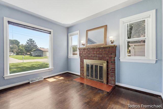 3372 Evert Street Nw, City Of Walker, MI 49534