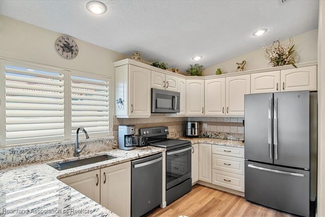 5505 Casablanca Circle O26, Sebring, FL 33870