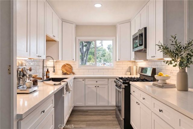 2014 S Poplar, Santa Ana, CA 92704