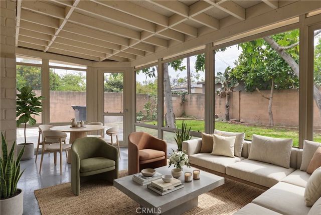 2014 S Poplar, Santa Ana, CA 92704