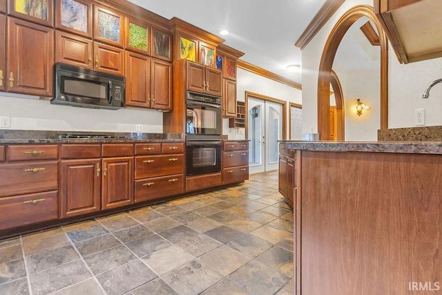 5500 E Ariel Way, Bloomington, IN 47408