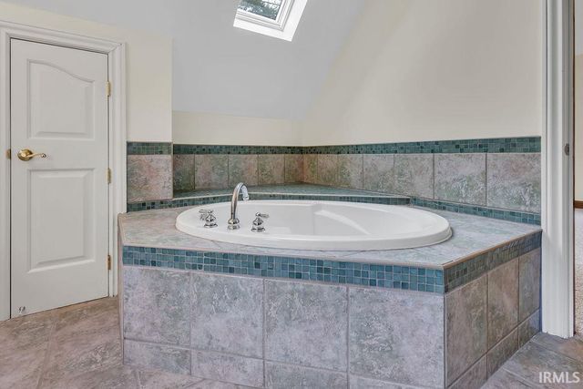 5500 E Ariel Way, Bloomington, IN 47408