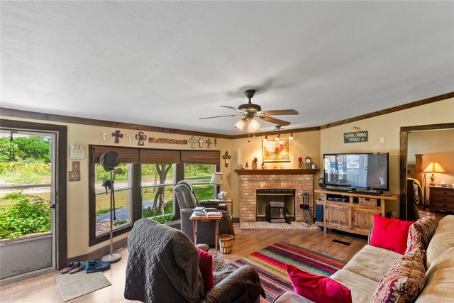 106 Private Road 1381, Morgan, TX 76671