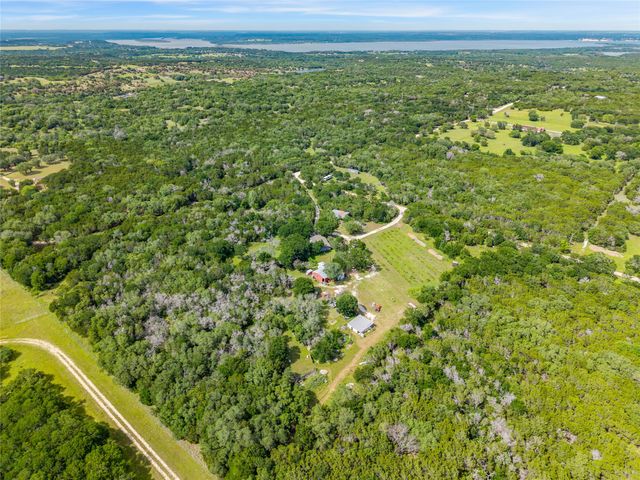106 Private Road 1381, Morgan, TX 76671