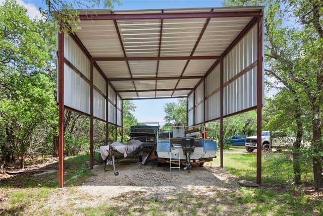 106 Private Road 1381, Morgan, TX 76671