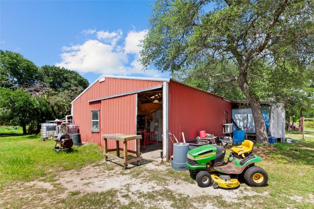 106 Private Road 1381, Morgan, TX 76671