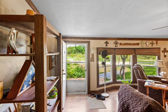 106 Private Road 1381, Morgan, TX 76671