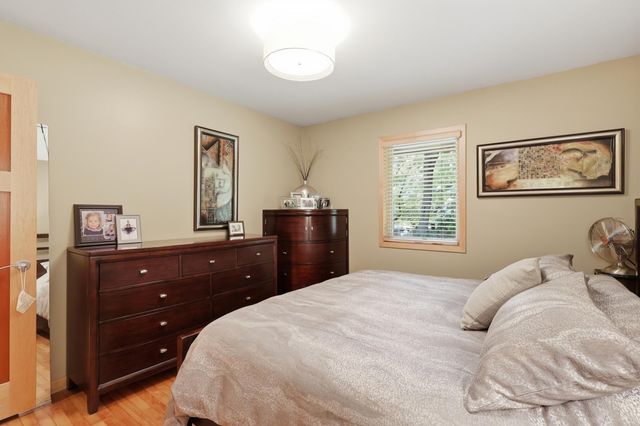 18416 Ridgewood Road, Minnetonka, MN 55391