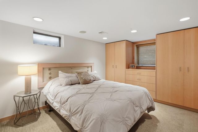 18416 Ridgewood Road, Minnetonka, MN 55391