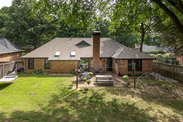 8911 WALNUT RIDGE LOOP, Memphis, TN 38018