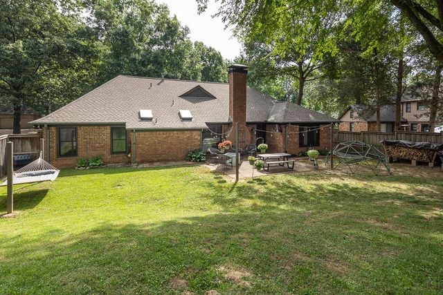8911 WALNUT RIDGE LOOP, Memphis, TN 38018