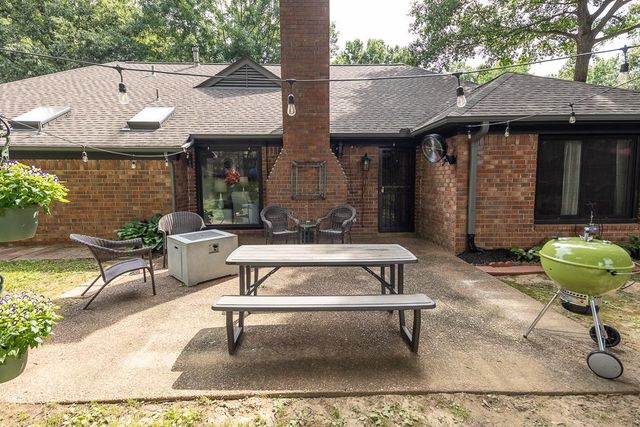 8911 WALNUT RIDGE LOOP, Memphis, TN 38018