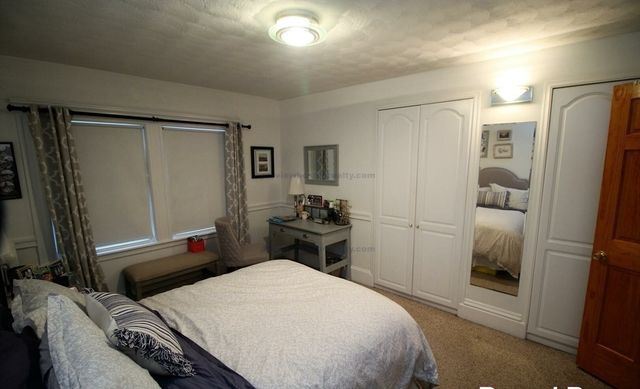 504 Washington St 1, Brookline, MA 02446