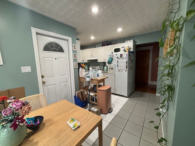 504 Washington St 1, Brookline, MA 02446