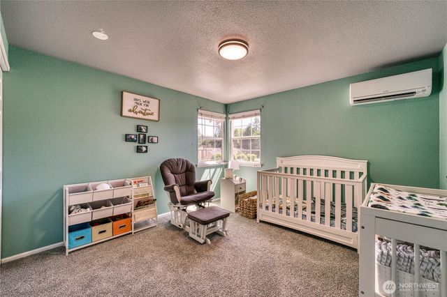 1018 NE Knights Court, Bremerton, WA 98311