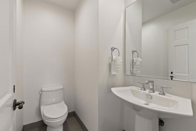 253 Gravilla Street, La Jolla, CA 92037