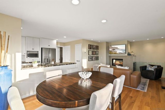 253 Gravilla Street, La Jolla, CA 92037