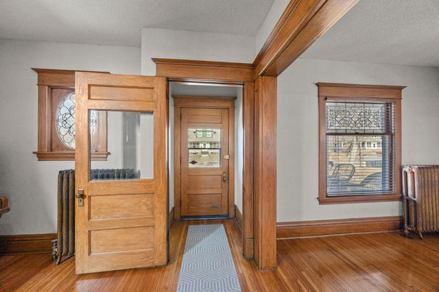 1804 Iglehart Avenue, Saint Paul, MN 55104