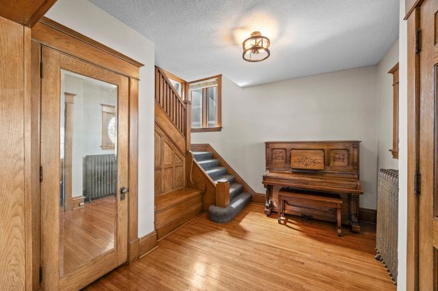 1804 Iglehart Avenue, Saint Paul, MN 55104