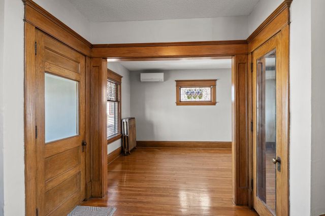 1804 Iglehart Avenue, Saint Paul, MN 55104