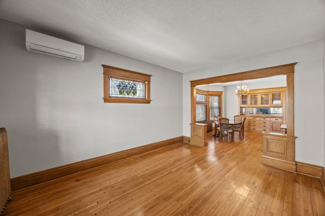 1804 Iglehart Avenue, Saint Paul, MN 55104