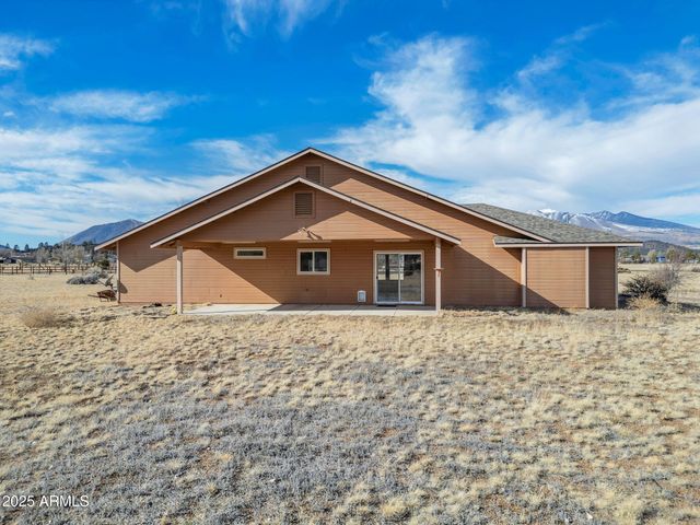 9285 N BRYANT Road, Flagstaff, AZ 86004