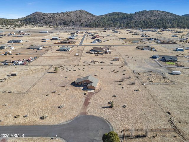 9285 N BRYANT Road, Flagstaff, AZ 86004