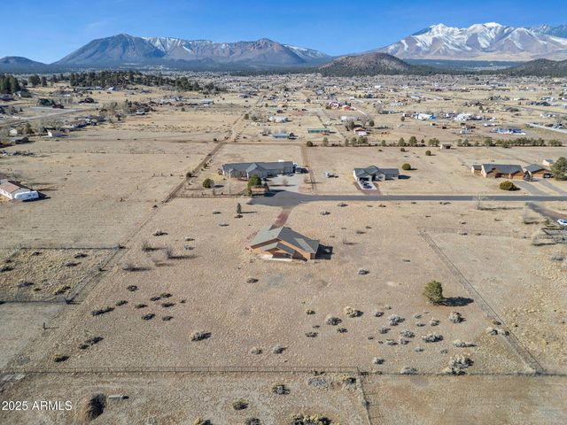 9285 N BRYANT Road, Flagstaff, AZ 86004