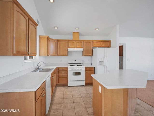 9285 N BRYANT Road, Flagstaff, AZ 86004