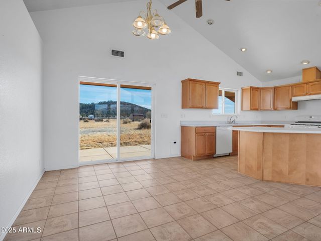 9285 N BRYANT Road, Flagstaff, AZ 86004