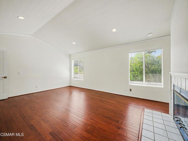 1221 Gentilly Place, Oak Park, CA 91377