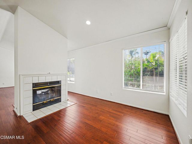 1221 Gentilly Place, Oak Park, CA 91377