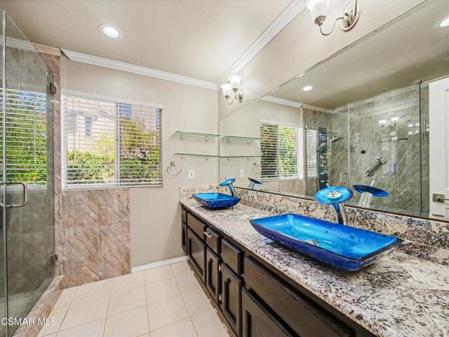 1221 Gentilly Place, Oak Park, CA 91377