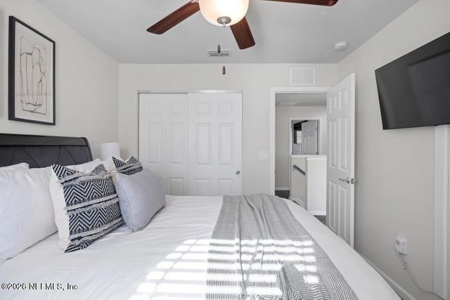 4189 STUDIO PARK Avenue, Jacksonville, FL 32216