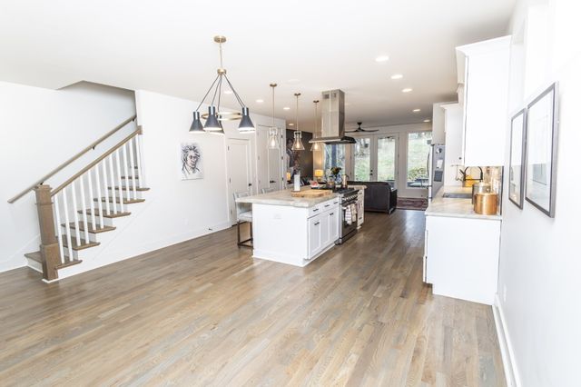 5821 Maxon Ave, Nashville, TN 37209