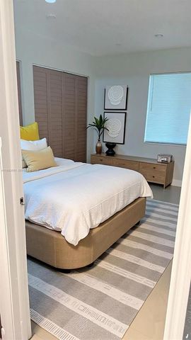 28319 SW 141st Pl, Homestead, FL 33033