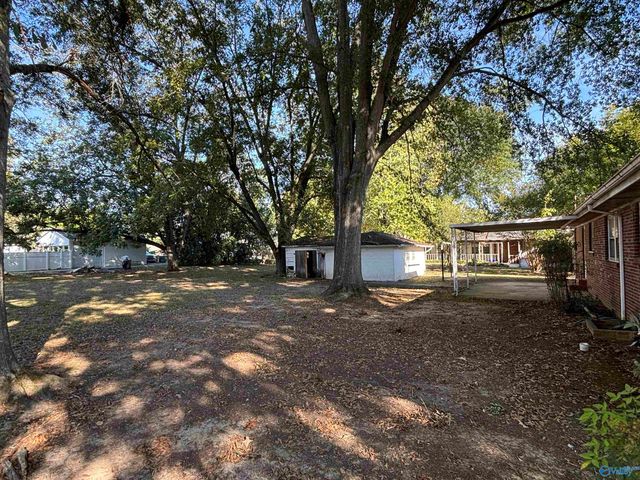 2029 Cleveland Avenue, Decatur, AL 35601