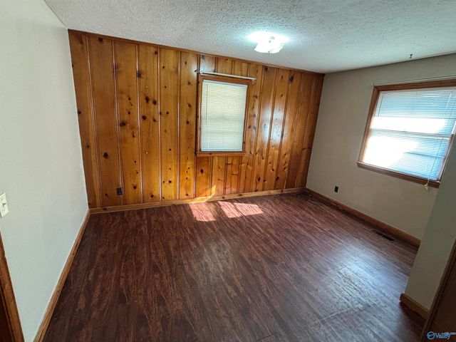 2029 Cleveland Avenue, Decatur, AL 35601