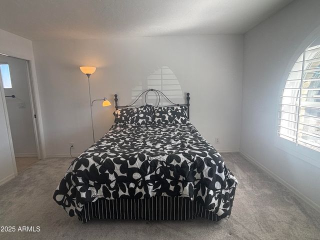 4564 E EDGEWOOD Avenue, Mesa, AZ 85206