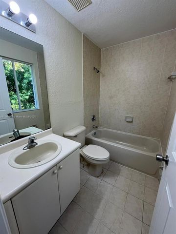 1519 SE 24th Court 238, Homestead, FL 33035
