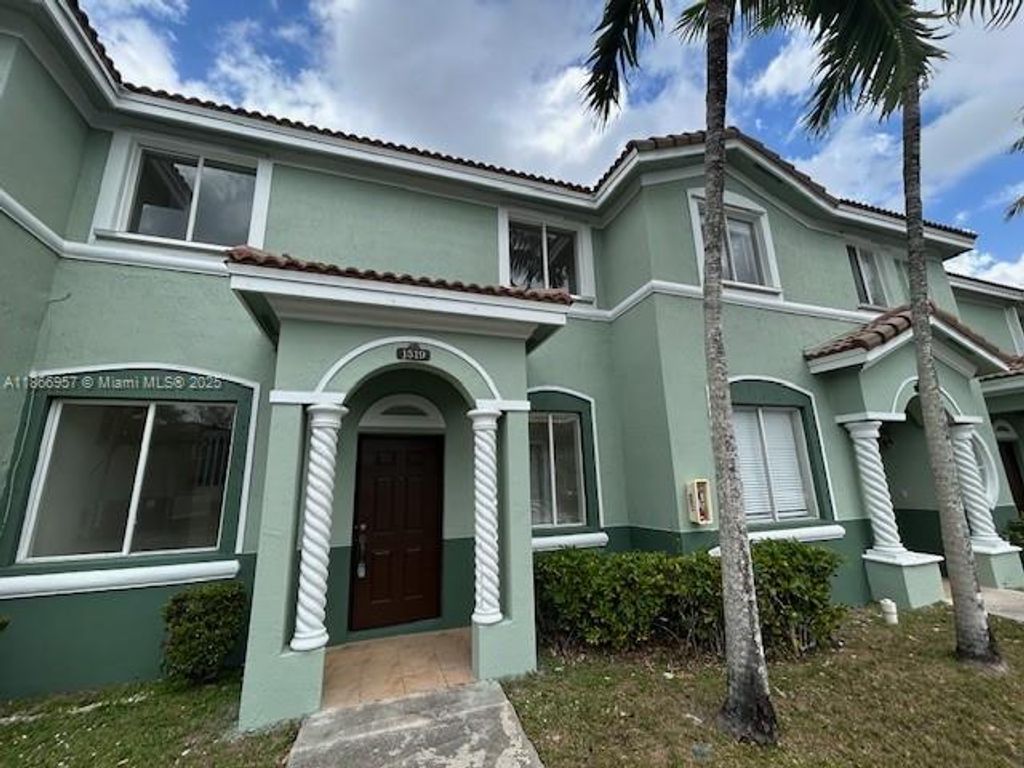1519 SE 24th Court 238, Homestead, FL 33035