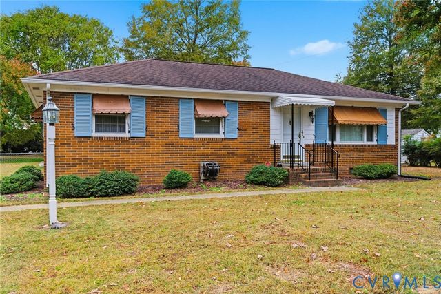 9093 Rutland Rd, Hanover, VA 23116