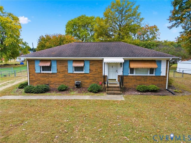 9093 Rutland Rd, Hanover, VA 23116