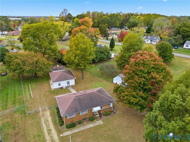 9093 Rutland Rd, Hanover, VA 23116