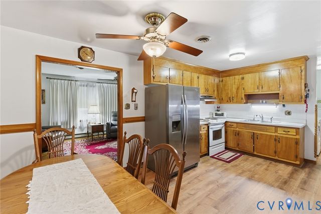 9093 Rutland Rd, Hanover, VA 23116