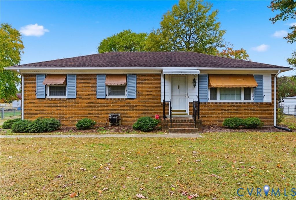 9093 Rutland Rd, Hanover, VA 23116