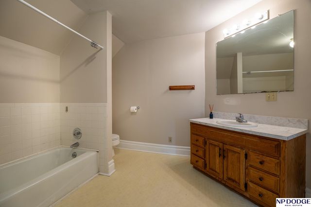 5102 Garland Street, Lincoln, NE 68504